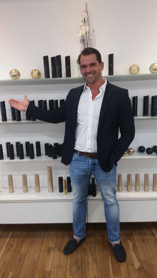 Sven-Fritsch-Gold-Haircare-Fuer-uns-ist-es-wichtig-dass-der-Friseur-unser-einziger-Partner-ist-1549-1