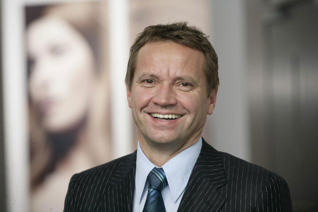 Wilfried-Lindloff-wird-Partner-von-LOreal-Professionelle-Produkte-1