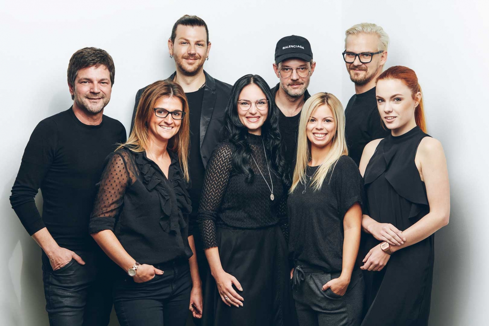 Love-Peace-and-Rockn-Roll-Back-to-the-70s-mit-den-FS-Frisuren-2019-vom-Zentralverband--2885-37